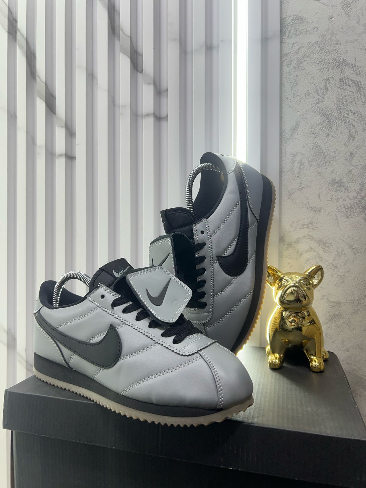 Nike Cortez Plateado/Negro
