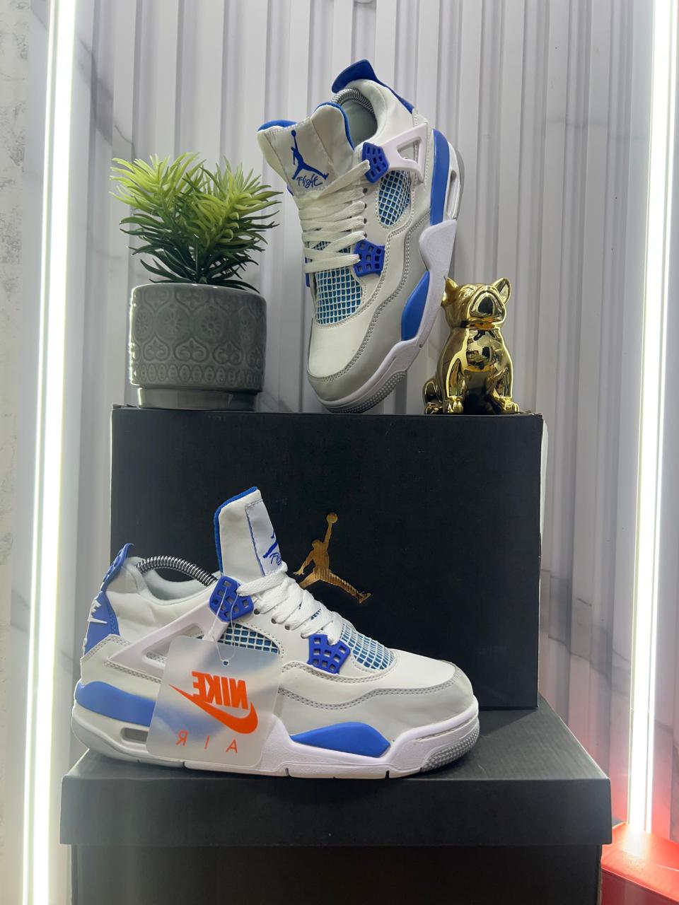 Retro 4 Blanco/Azul